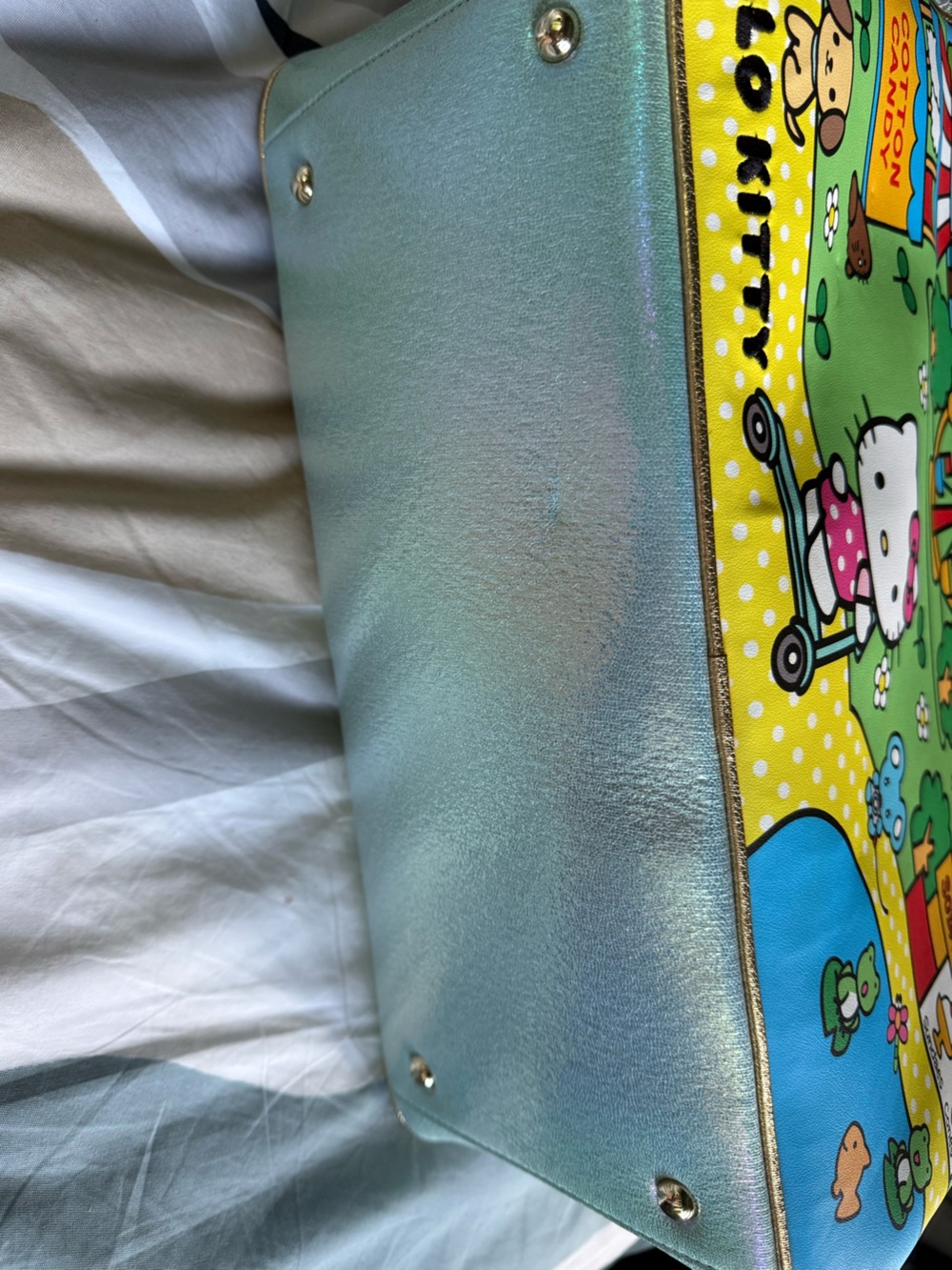 Irregular Choice Flip Sparkle Hello Kitty My Melody 2 side Friendship Travel Bag - Picture 5 of 17